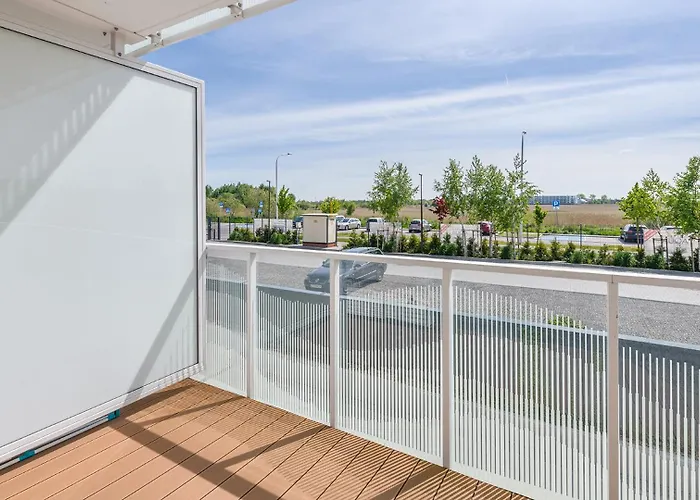 Lux Tukan B004, Polanki Aqua -