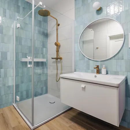 アパート Lux Tukan B004, Polanki Aqua - *