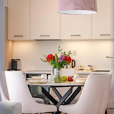 Lux Tukan B004, Polanki Aqua - コウォブジェク