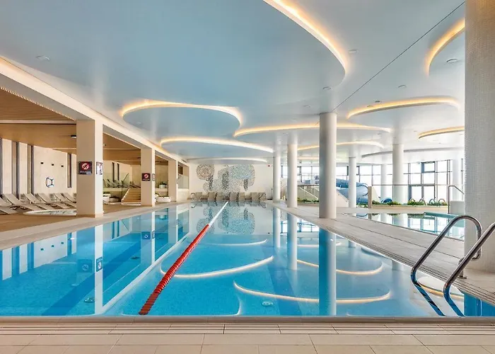 Lux Tukan B004, Polanki Aqua -