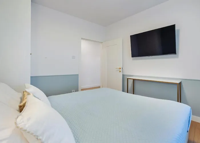 Lux Tukan B004, Polanki Aqua - *