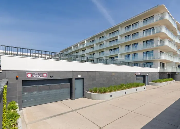 Lux Tukan B004, Polanki Aqua -