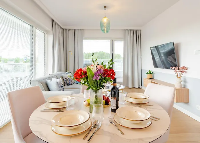 Lux Tukan B004, Polanki Aqua -